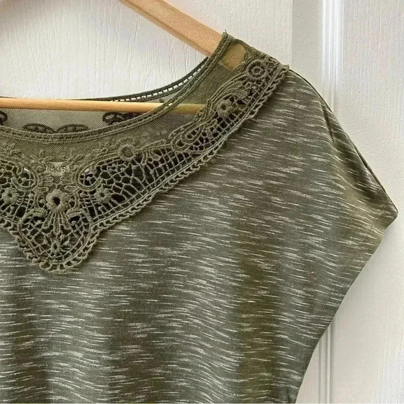 Ricki’s Cap Sleeve T-Shirt Crochet Trim Top Khaki Green Space Dye Small - Picture 8 of 14
